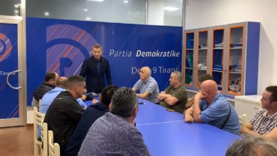 Fatbardh Kadilli takim me demokratët e degës 9 në Tiranë: Basha e ka provuar që s’fiton dot asnjë garë! Ta kthejmë PD në një parti të hapur