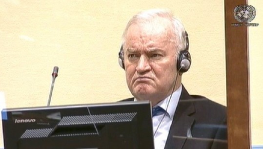 Ekzekutori i të paktën 8000 të pafajshmëve, dënohet përfundimisht me burg përjetë për gjenocid 'Kasapi i Bosnjës', Ratko Mlladiç