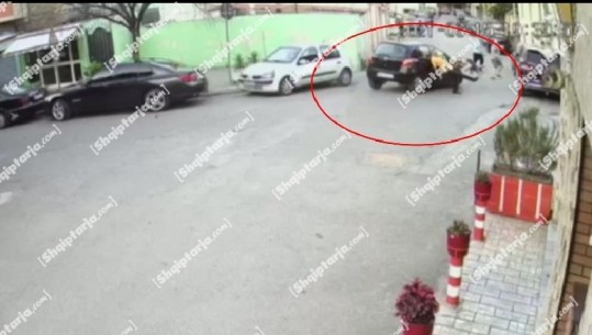 Me shpejtësi skëterrë përplasi me makinë e hodhi në ajër çiftin e të moshuarve, identifikohet 22 vjeçari më i kërkuar i momentit në Durrës! U largua nga vendngjarja