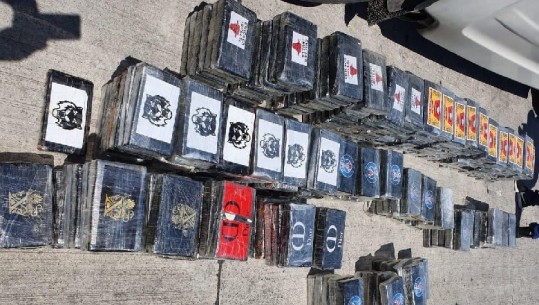 Ekskluzive/ 324 kg kokainë të kapura në portin e Durrësit, ja si ishte ndarë droga në 300 pako, nga stema e 'Dior' te 'PSG' e Whisky i famshëm brazilian