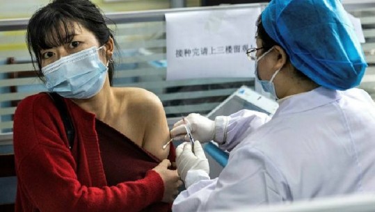 Një shifër historike, deri tani Kina ka administruar mbi 1 miliardë doza vaksinash