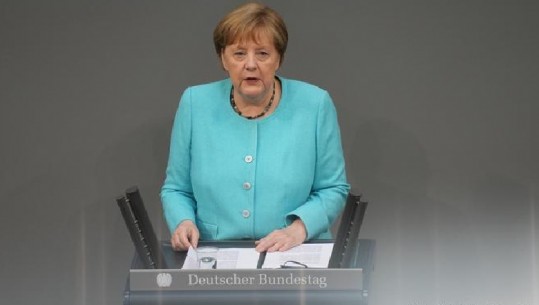 Profesionalisht dhe pa emocione të mëdha: Deklarata e fundit qeveritare e Merkelit