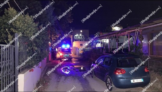 Në një rrugicë mes hotelesh në Velipojë, Report Tv siguron pamje nga vendngjarje ku mbetën të vrarë 4 persona dhe u plagosën 2 vetë