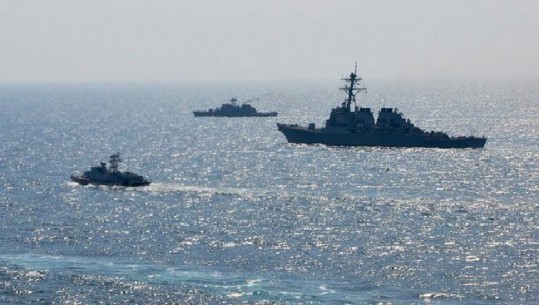Super manovra ushtarake në Detin e Zi