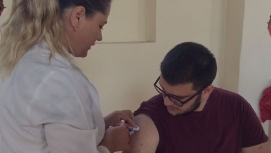 Ka nisur vaksinimi i qytetarëve mbi 18 vjeç, mbi 4 mijë aplikime vetëm në Fier