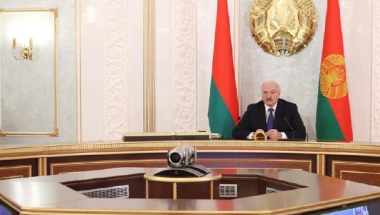 Lukashenka urdhëron mbylljen e kufirit Bjellorusi-Ukrainë