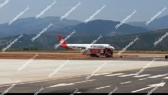 Ulet avioni i parë në aeroportin e Kukësit, 67 pasagjerë vijnë nga Zvicra! Rama: Hapet porta e dytë e qiellit të Shqipërisë