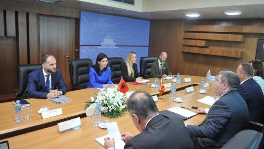 Diskutime rreth marrëdhënieve dypalëshe, bashkëpunimit gjyqësor dhe rrugës së eurointegrimit, Gjonaj në takim me homologun e Maqedonisë së Veriut