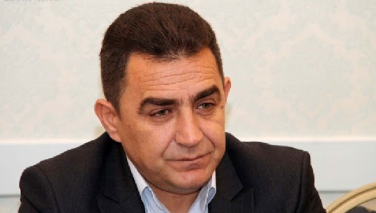 Abuzimi me tenderin e druve, ish-kryebashkiaku i Pogradecit dhe vartësit e tij shkaktuan një dëm prej 960 mijë lekësh