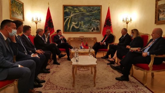 Ruçi priti në takim ministrin kroat Butkovic: Të forcojmë partneritetin strategjik mes dy vendeve