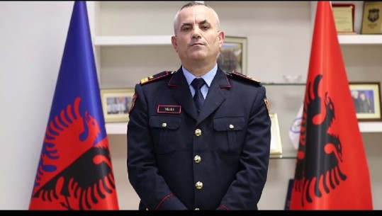 Dosja/Tenderi korruptiv me uniformat e policisë,Ardi Veliu kundërshtoi kompaninë fituese: Probleme me çmimet, këmisha me mëngë të gjata, më e lirë se ajo me të shkurtra
