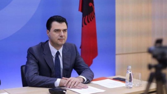 Basha uron besimtarët myslimanë për Bajram: Mbizotëroftë shpresa për një Shqipëri të drejtë e të begatë