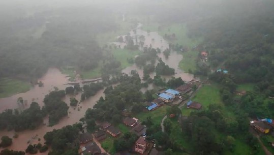 Përmbytje në Indi, humbin jetën 36 persona