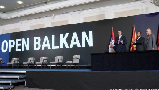 Zero minuta vonesa në kufi në 2023, një leje pune dhe lëvizje e lirë e mallrave! Firmosen marrëveshjet e mëdha në Shkup! 'Minishengeni' bëhet 'Ballkani i Hapur'