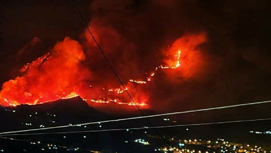 Flakë 'ferri' në Siçili dhe Catania! Autoritetet: Dëme të pallogaritshme, presim përkeqësim! Të vendoset 'burg i përjetshëm' për zjarrvënësit