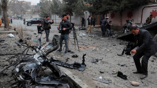 Talibanët mbyllin mediat e pavarura në Afganistan