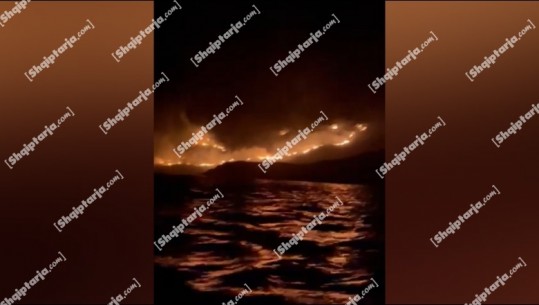 VIDEOLAJM/Gjiri i Gramës 'pushtohet' nga flakët e 'ferrit'! Zjarri zbret deri në bregdet