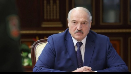 Lukashenka mohon lidhjet me vdekjen e disidentit në Ukrainë