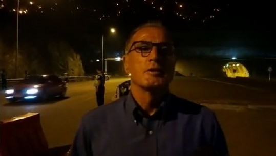 Drejtori i zjarrfikëseve të Kosovës mbërrin në Kalimash, Hasan Kodra: Kanë ardhur 34 zjarrfikës me 9 automjete për të ndihmuar Kukësin