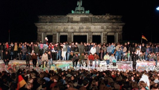 Si dhe pse u ndërtua Muri i Berlinit 60 vjet më parë?