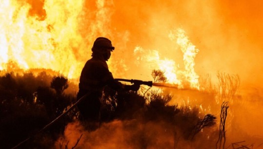 Spanja në përballje me zjarret e furishme dhe nxehtësi rekord