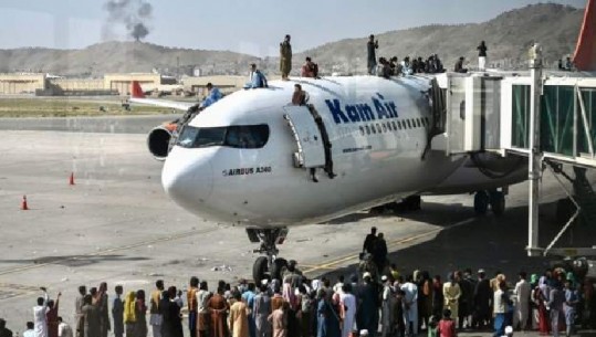 Sërish trazira në aeroportin e Kabulit, avionët për evakuimin e qytetarëve devijohen dhe ndryshojnë destinacion