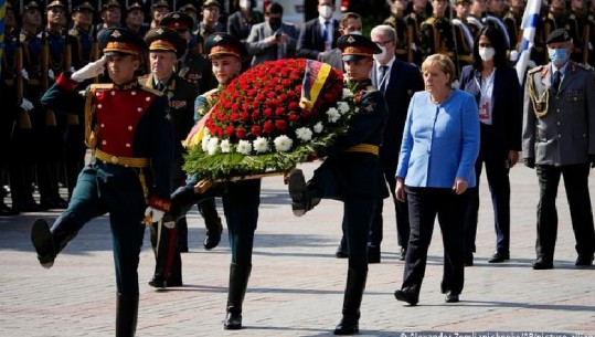 Merkel në vizitën e saj të fundit në Moskë si kancelare e Gjermanisë