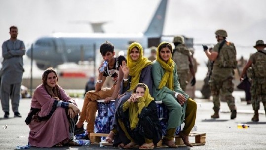 Evakuimet nga Afganistani, Biden: Po vijojnë me ritme të shpejta, 11 mijë persona u tërhoqën nga Kabuli gjatë fundjavës