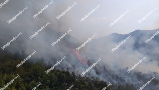 Vatër zjarri në fshatin Zhulat të Gjirokastrës, terreni i vështirë për të ndërhyrë