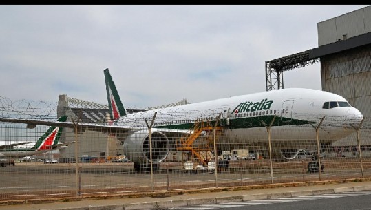 Alitalia, pas 15 tetorit anulon të gjitha fluturimet! Ja çfarë duhet të bëni nëse keni rezervuar një udhëtim me kompaninë italiane