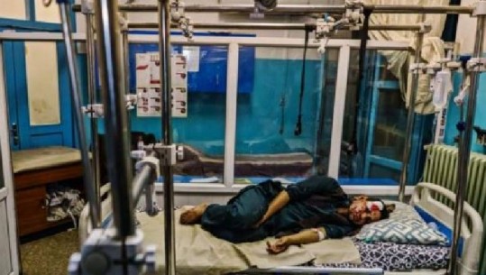 OBSH: Në spitalet në Afganistan po mbarojnë ilaçet, nevojë emergjente për furnizime