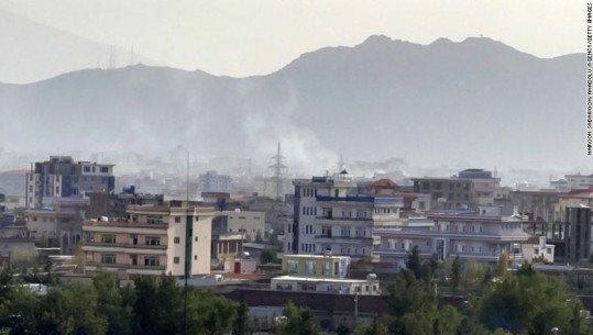 Sulmi me dron i SHBA pranë aeroportit të Kabulit, CNN: 9 anëtarë të një familje kanë mbetur të vrarë, 6 prej tyre fëmijë
