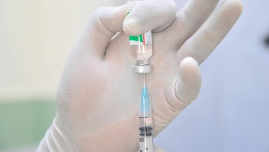 Në qarkullim varianti i ri i COVID 'C.1.2', OBSH rekomandon marrjen e një doze të tretë vaksine për njerëzit më të rrezikuar