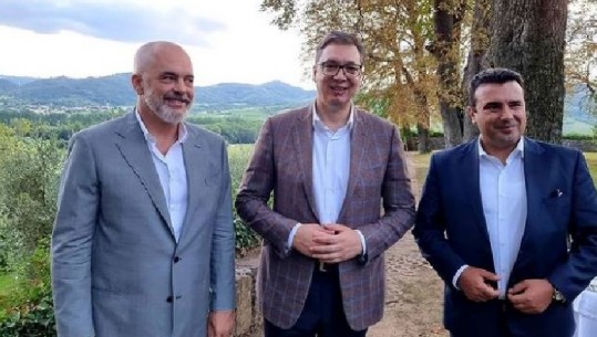 Vuçiç poston foton krah Ramës dhe Zaevit në Slloveni: Me miq të dashur në pritje të forumit nën hijen e Ballkanit të Hapur