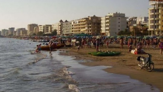U fut për t'u larë në det, mbytet në Durrës pushuesja nga Serbia