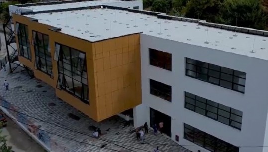 Veliaj publikon pamjet e shkollës së re “Murat Toptani” në Tiranë, mjedise moderne për 360 nxënës dhe parashkollorë