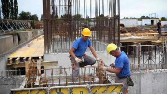 Dëmtohen aksidentalisht dy punëtorët e ndërtimit në Tiranë, nën hetim drejtuesi teknik dhe administratori i një firme