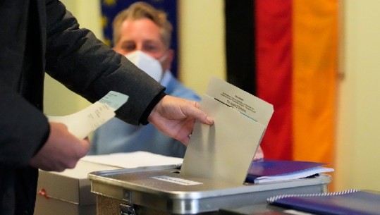 Dalin Exit Pollet e para për zgjedhjet në Gjermani! CDU/CSU dhe SPD 'kokë më kokë' 