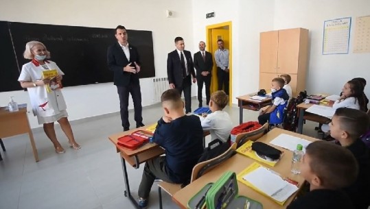 Inaugurohen dy shkolla të reja në kryeqytet, Veliaj: Ky vit do hyjë në historinë e Tiranës, hapim 10 shkolla në një sezon shkollor