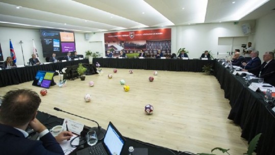 Në Tiranë mblidhet Komiteti  'HatTrick' i UEFA-s,  shqyrtohen projektet e futbollit evropian