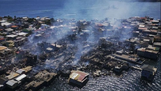 Zjarri shkatërron ishullin Guanaja të Hondurasit, qindra të evakuuar