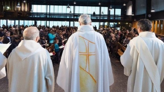 'Kriza më e madhe në 500 vjet', rezultati shokues i hetimit 2-vjeçar: Mijëra pedofilë brenda Kishës katolike në Francë