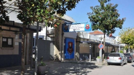 SPAK nën hetim dy ish-zyrtarë të Policisë së Elbasanit, njëri bashkëpunoi me një grup kriminal ndërsa tjetri 'shpërdorim detyre'