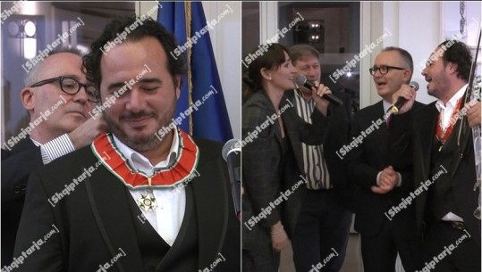 Presidenti italian dekoron Olen Cesarin me titullin Komendator i Urdhrit të Yllit të Italisë! Video nga festa, violinisti 'detyron' ambasadorin Fabrizio Bucci të këndojë  