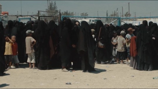 Familja dhe varfëria shtyjnë gratë drejt radikalizmit, OSBE: 50% e ballkanasve të larguar në Siri dhe Irak ishin gra dhe fëmijë