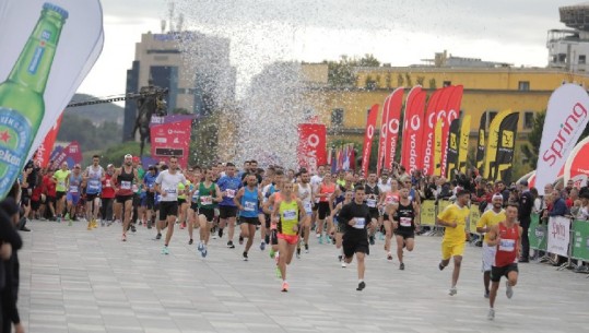 Shpallen fituesit e Maratonës së Tiranë! Ja çmimet që marrin