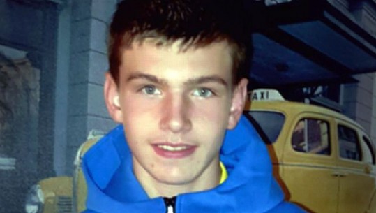 Skoci/ 16- vjeçari akuzohet për goditje me thikë në stacionin hekurudhor ndaj një të mituri 14- vjeçar