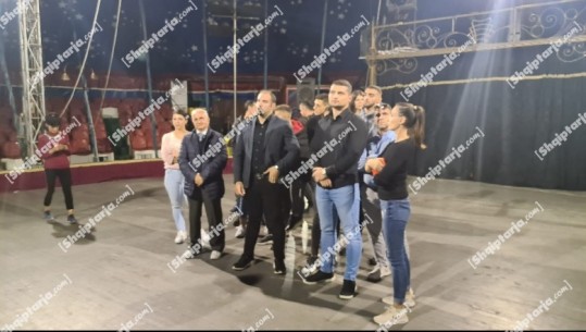 Përmbarimi shkon të prishë Cirkun e Tiranës, aktorët shfaqje në shenjë proteste: Shpronësoni tokën që të mos ikim ose përgatisni një ambient të ri  