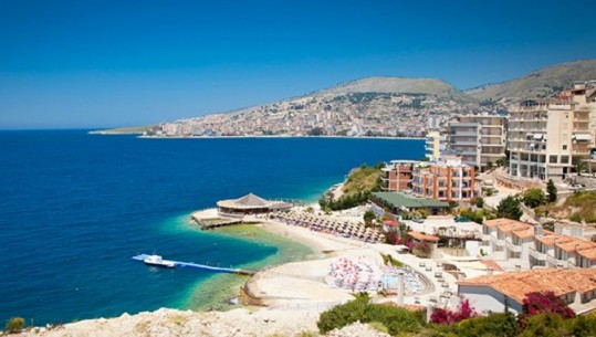 Mbyllja e sezonit ul lehtë hyrjet e turistëve në vend! INSTAT: Në 9 muaj në Shqipëri hynë 4.8 mln të huaj
