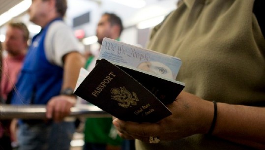 Nuk duan të identifikohen si mashkull apo femër, DASH lëshon për herë të parë pasaportën 'X'